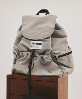 마스마룰즈(MASMARULEZ) [3천원 결제혜택] String flap backpack ...