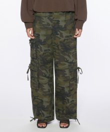 Camouflage Ribbon Cargo Pants (khaki)