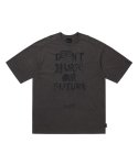 아조바이아조(AJOBYAJO) [PBA] DBOF Collage T-Shirt [CHARCOAL]