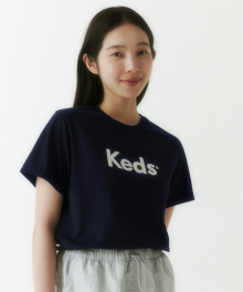에센셜 로고 티셔츠(KD2RSG2101FNAY)