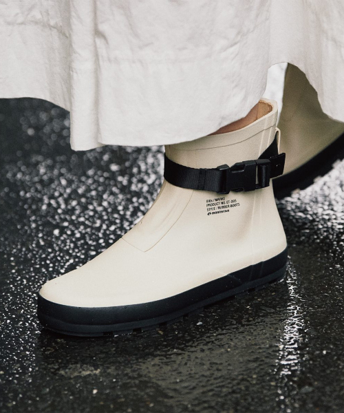 810s 마르케 모디 White