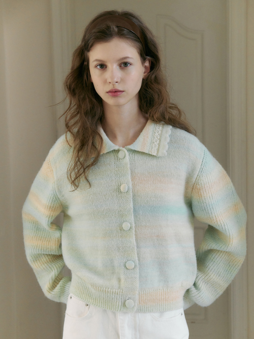 othement-by-vocavaca-gradation-lace-collar-knit-cardigan