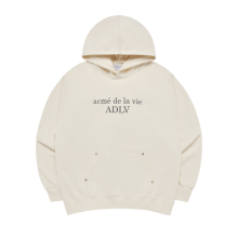 CIRCLE SYMBOL RIVET HOODIE CREAM