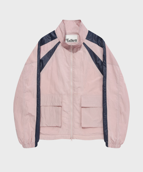 Ветровка с накладными карманами Pink