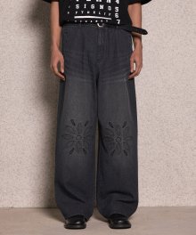 Malon Embroidery Denim - BLACK