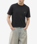 씨피 컴퍼니(CP Company) 남성 30/1 엠브로이더드 로고 반소매 티셔츠 - 블랙 / 16CMTS068A005100W999