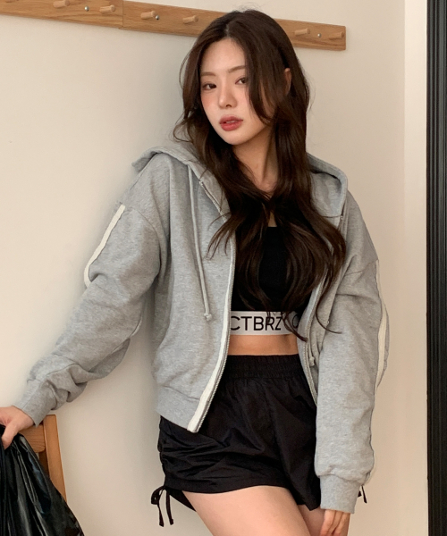MUSINSA | WOOALONG Signature crop hood zip-up_GRAY