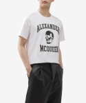 알렉산더 맥퀸(ALEXANDER McQUEEN) 바시티 반소매 티셔츠 - 화이트:블랙 / 759442QTAAW0909
