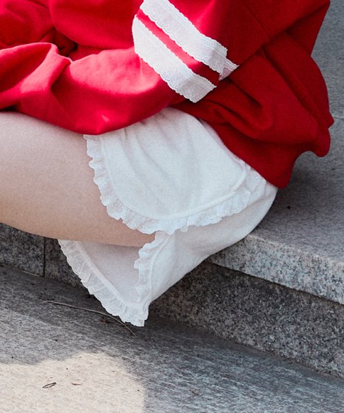 【RONRON】TORCHON RIBBON LACE SWEAT SHORTS RONRON】TORCHON RIBBON LACE SWEAT SHORTS ボトムス
