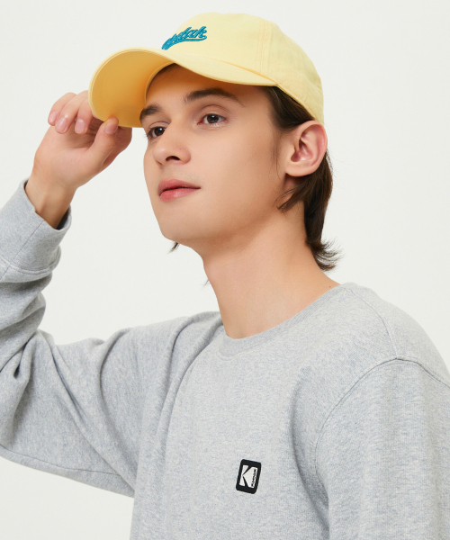 Расслабленная кепка с надписью YELLOW