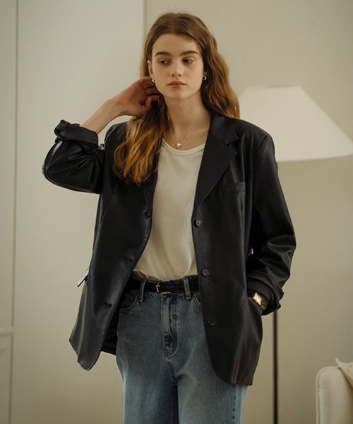 Eco leather classic three button single jacket_Black