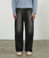 Two Tuck Wide Washed Jeans (Black)