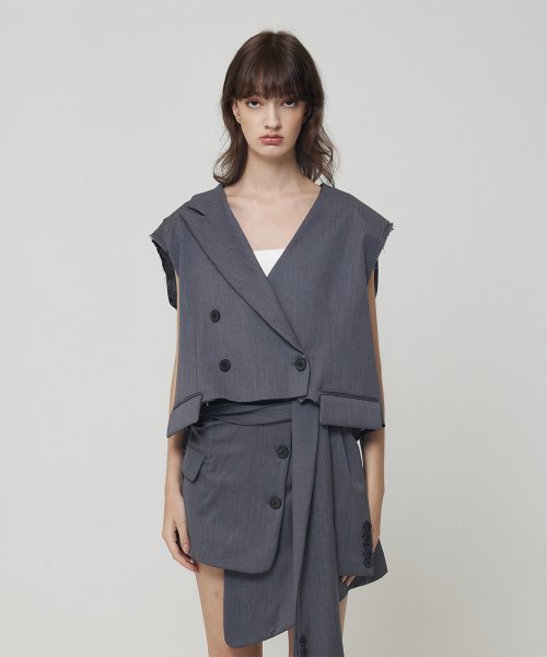 Origami signature cropped vest