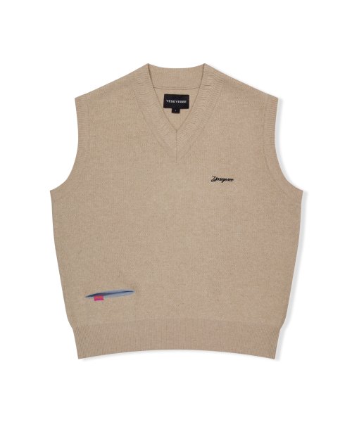 One Pocket Knitted V-Neck Vest Ivory
