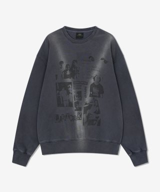 래리클락(LARRY CLARK) V.SPRAY ARTWORK COLLAGE CREWNECK DARK NAVY 상품 이미지