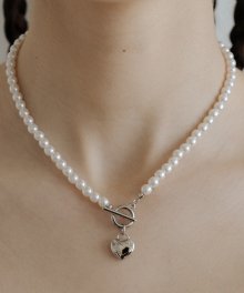 WIL205 Heart Toggle Pearl Necklace