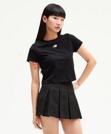 NBNEE2W402 / WOMEN 에센셜 중앙로고 반팔티 (BLACK)