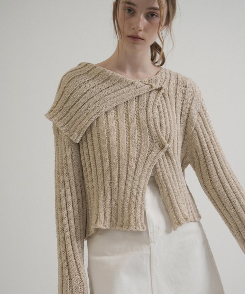 Oblique Collar Click Button Knit Cardigan (Beige)