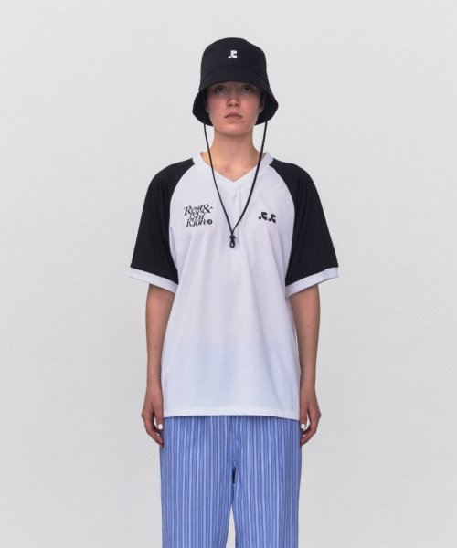 MUSINSA | REST&RECREATION RR V-NECK JERSEY TOP_WHITE