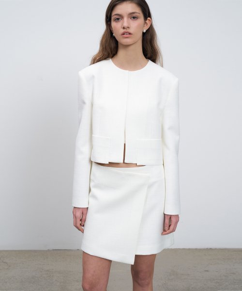 Collarless Short Jacket