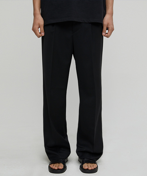 Брюки semi-wide с одной складкой (Black)