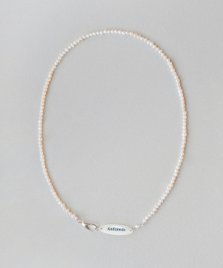 앤니즈(ANDNEEDS) Logo pendant pearl necklace