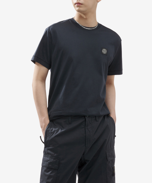 남성 로고 패치 슬림핏 반소매 티셔츠 - 네이비 / 801524113A0020