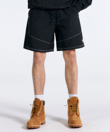 LINE STITCH POINT HALF PANTS [BLACK]