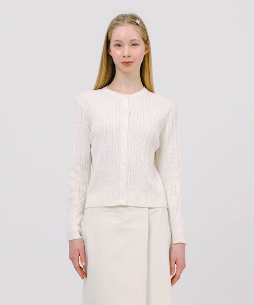 Приталенный фактурный кардиган JK White