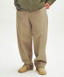 WIDE CHINO TROUSERS (BEIGE)