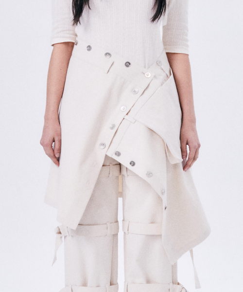 MUSINSA | HALOMINIUM Button wrap skirt / ecru