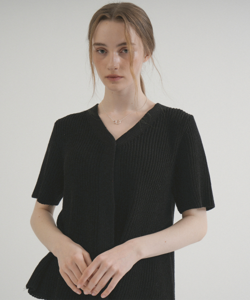 VLETI - V-neck Shirring Button Knit Cardigan (Black)