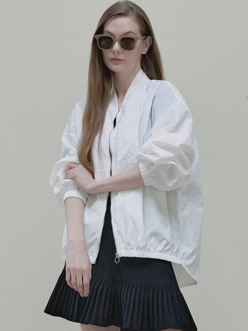 아방(AVANT-G) Nylon Oversized Jumper - white - 사이즈 & 후기 | 무신사