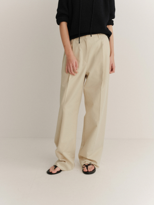 Brenda Pintuck Slacks (Light Beige)