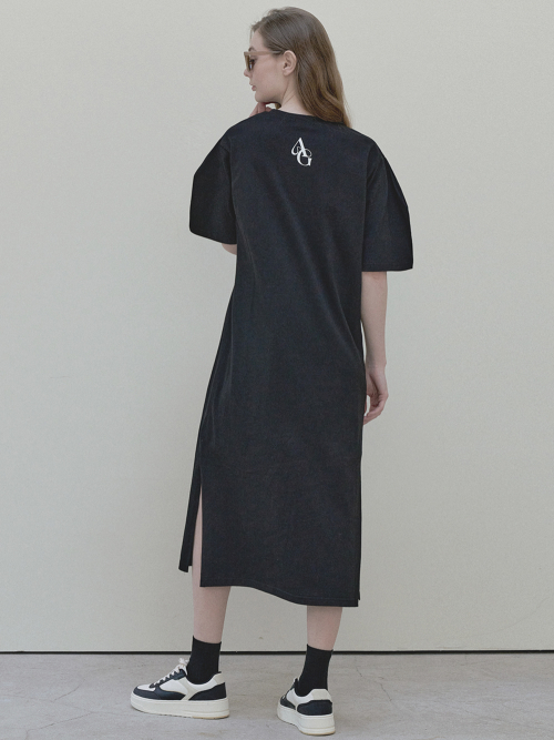 Dart Sleeve Logo Long Dress - black