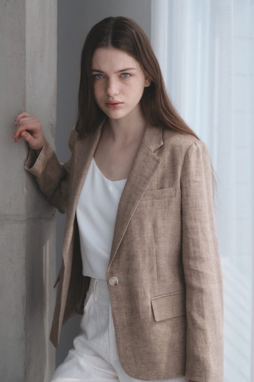 Строгий блейзер Beige