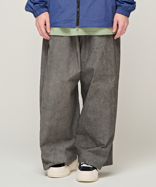 MUSINSA | CARGOBROS CB Pig Thin Wide Banded Waist Pants (Chakol)