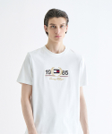 타미힐피거(TOMMY HILFIGER) 아이콘 로럴 티셔츠 (T12E1TPO660MT1YBR)
