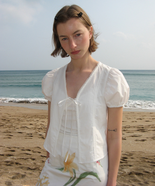 시눈(SINOON) Ribbon Tie Eyelet Blouse (White) - 사이즈