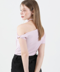 까트린(CATTLINE) 오프숄더 꼬임 반팔 티셔츠 (핑크)