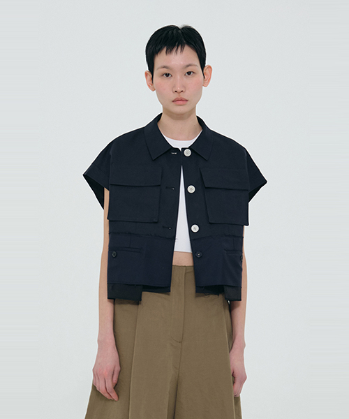 Layered Pocket Vest_RQVAS24506NYX