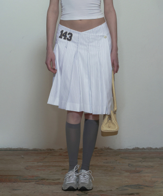 스컬프터(SCULPTOR) 143 Asymmetrical Wrap Skirt Whit...