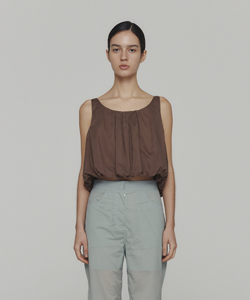아모멘토(AMOMENTO) SHEER VOLUME CROP TOP_BROWN - 사이즈