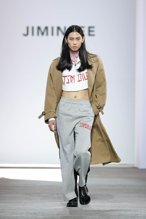 Укороченная трикотажная толстовка CROP JERSEY ZIP-UP - White