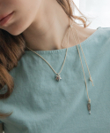 메리모티브(MERRYMOTIVE) Surgical pendant with color string necklace
