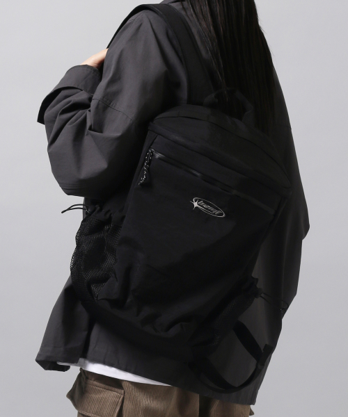 выстиранный нейлон Essential светлый Backpack_Black