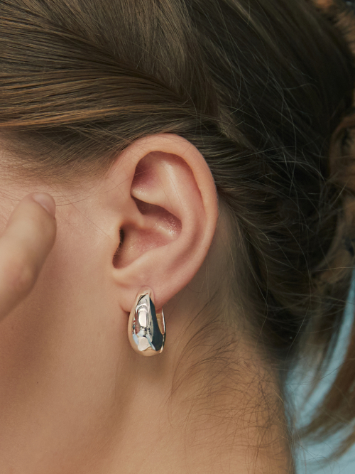 ◇Hei◇ water drop one-touch earring [正規品/関税込] ☆TWICE サナ着用☆Hei☆送料込☆WATER DROP ONE-TOUCH EARRING