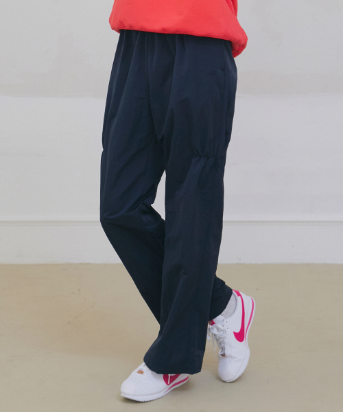 Shirring Nylon Straight Pants - Navy