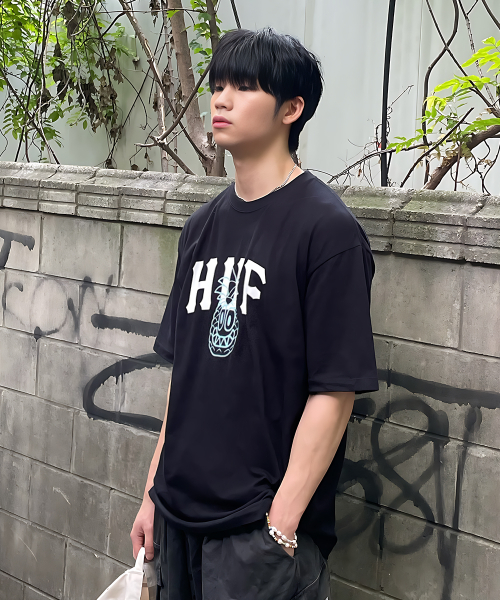허프(HUF) HUF X REDDY PINNACLE TEE [BLACK] - 사이즈 & 후기