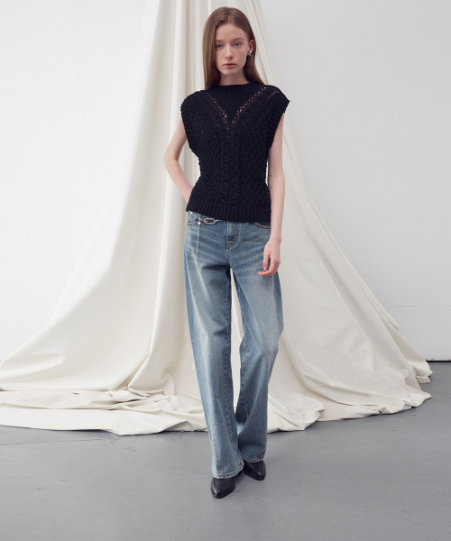 CROCHET-KNIT VEST TOP BLACK